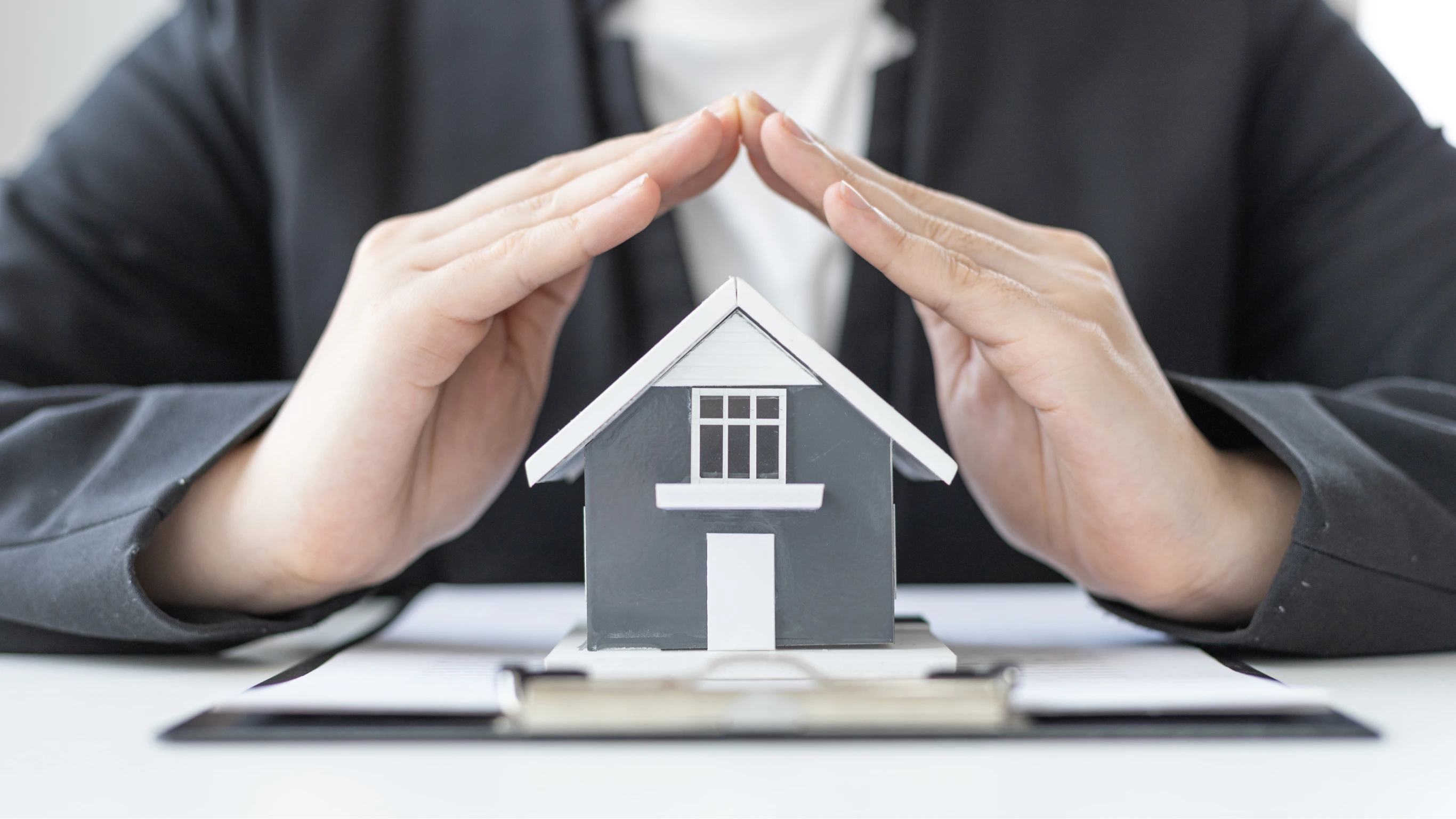 Seguros y Servicios DMV en California | Auto-Office Multiservices